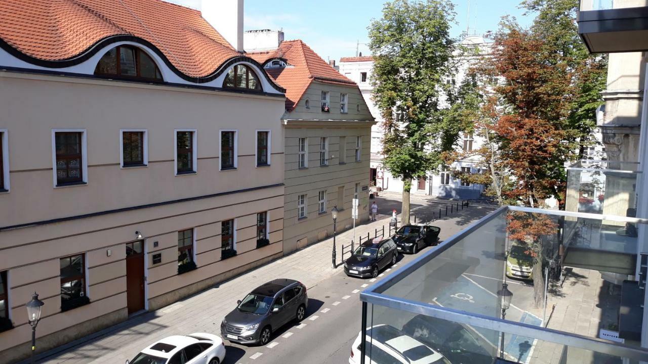 פוזנן L&L Apartment Old Town מראה חיצוני תמונה