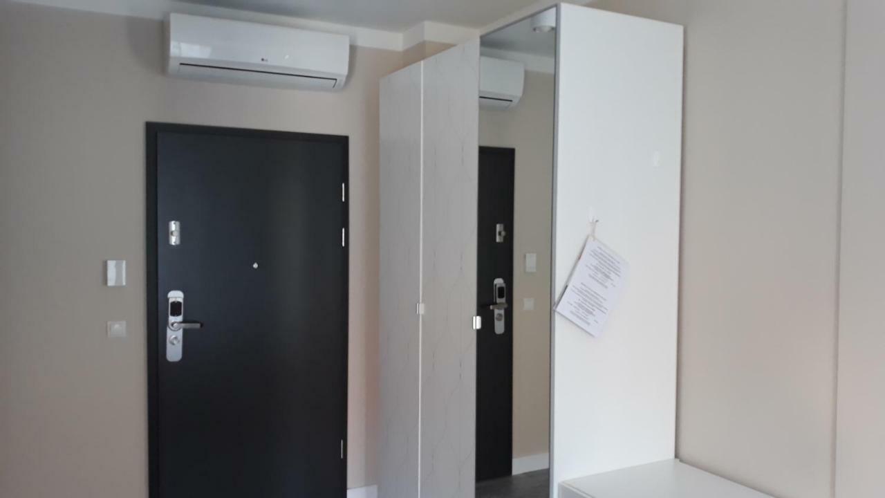 פוזנן L&L Apartment Old Town מראה חיצוני תמונה