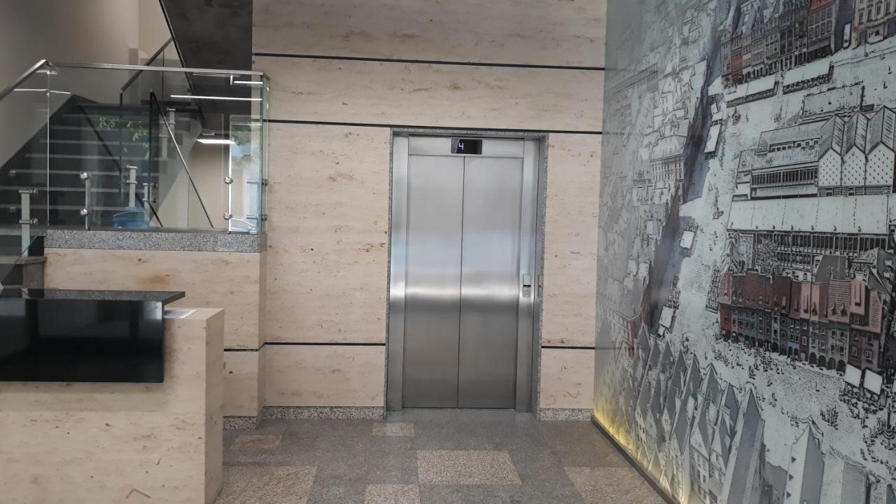 פוזנן L&L Apartment Old Town מראה חיצוני תמונה